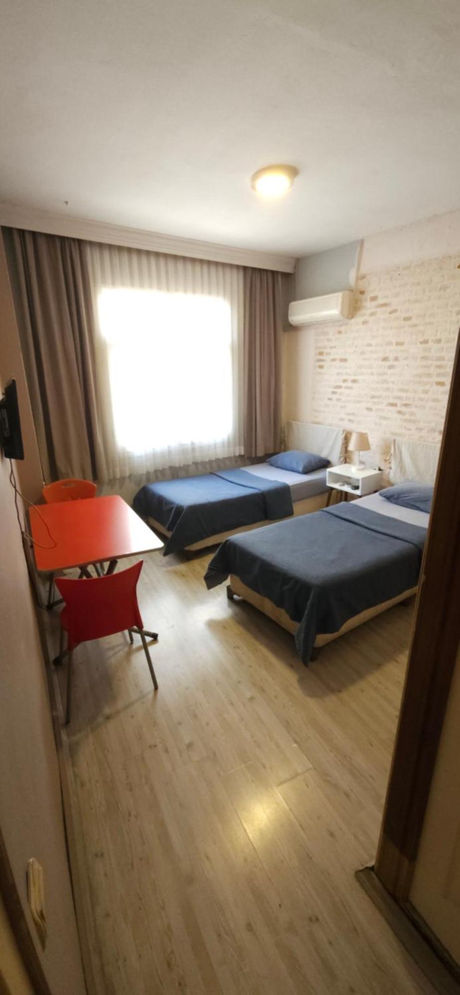 Ünver Hotel Adana Eksteriør billede