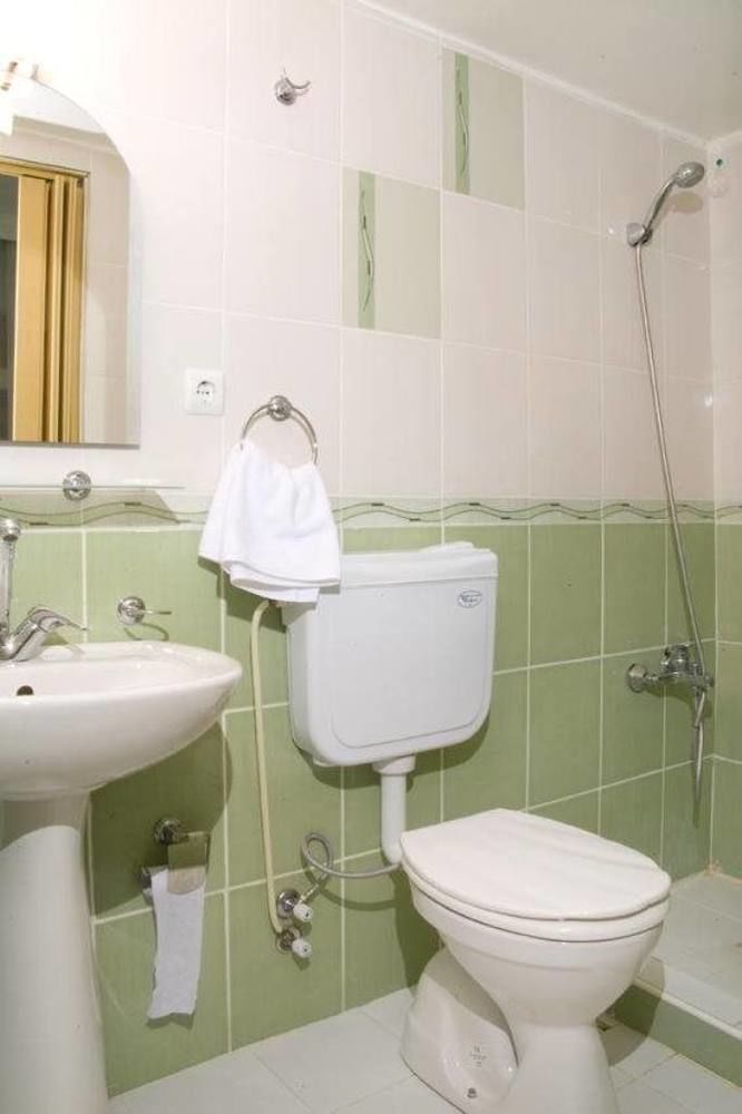 Ünver Hotel Adana Eksteriør billede