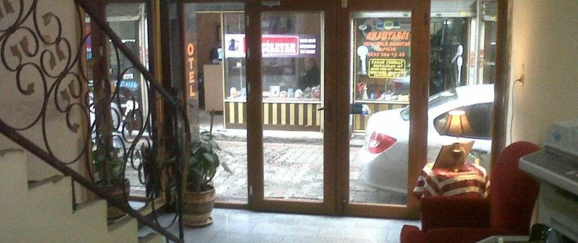 Ünver Hotel Adana Eksteriør billede